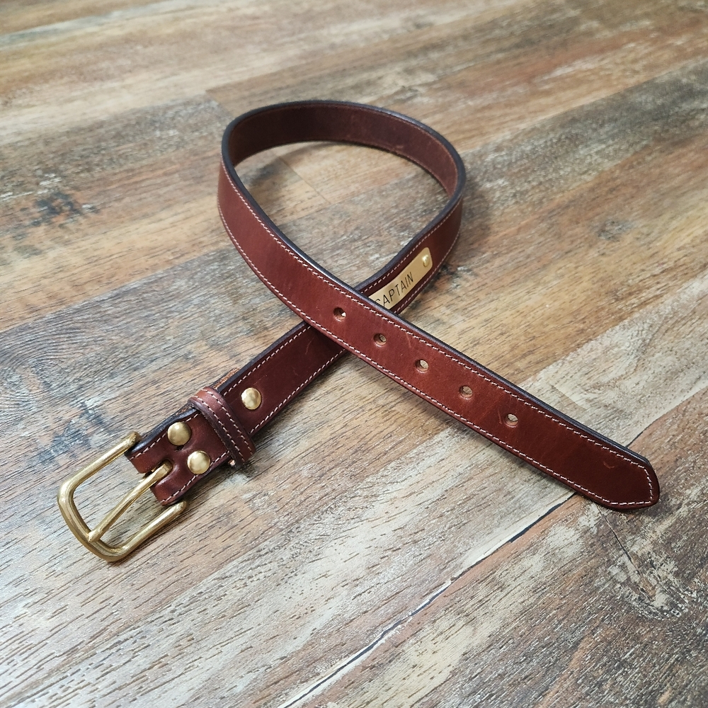 LEATHER & BRASS NAME PLATE WITH CAPTAIN BELT SIZE 30